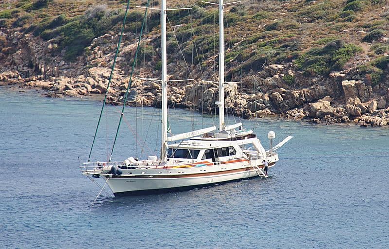 Sailing Yacht Sea Beauty