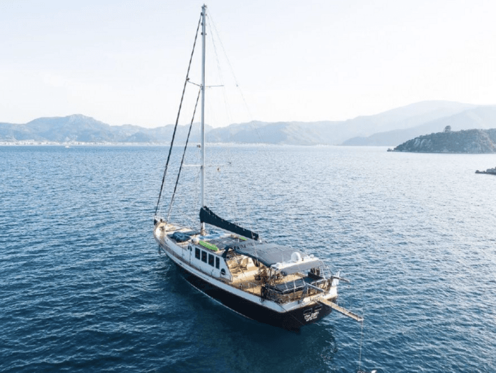 Sailing Yacht Sea U Soon