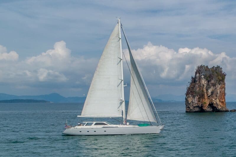 Sailing Yacht Silverlining