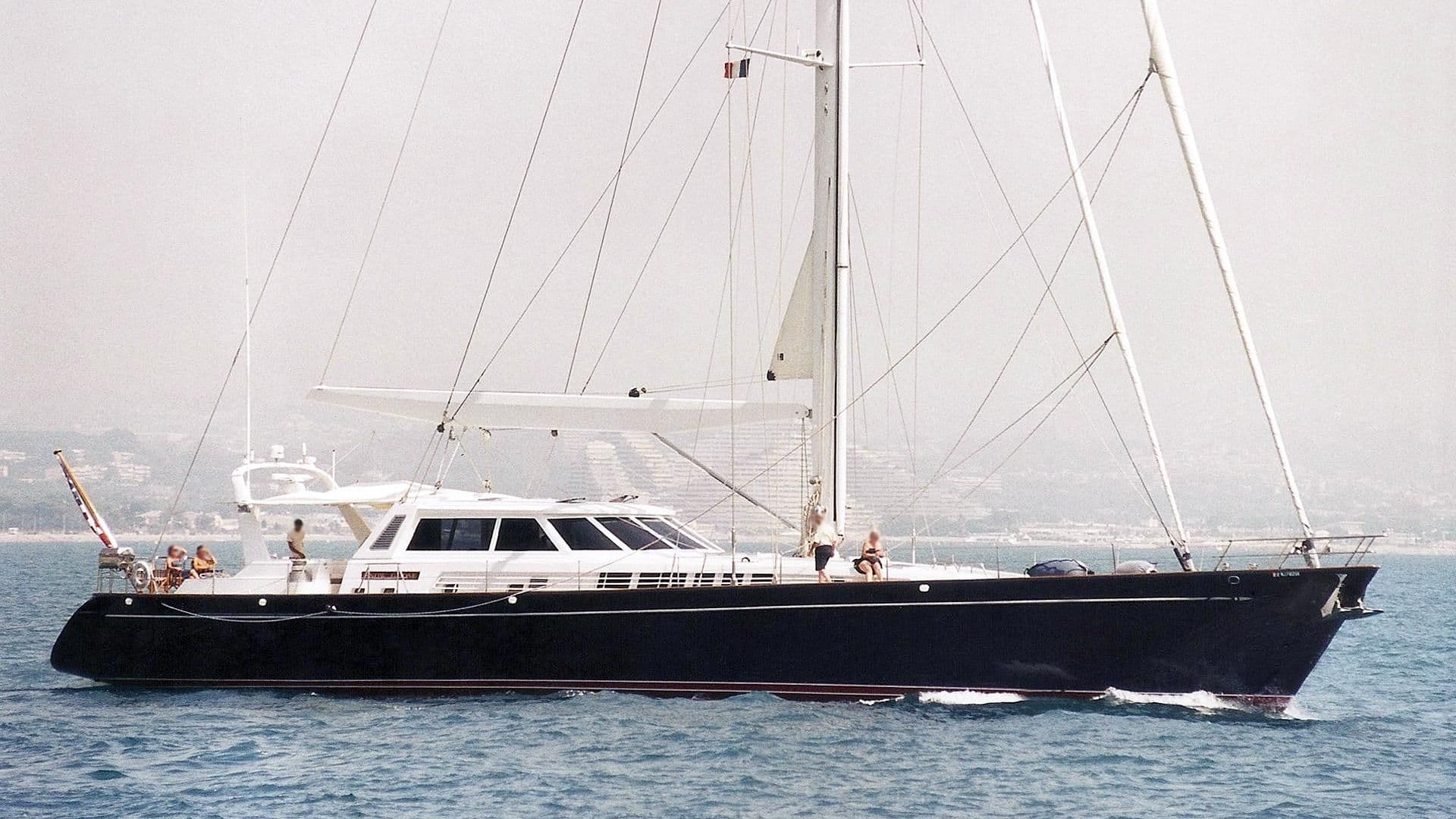 Sailing Yacht Snow Goose