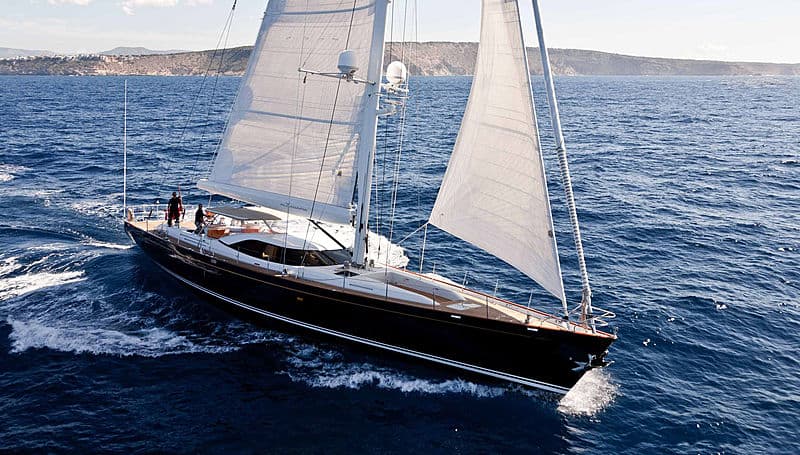 Sailing Yacht Thila