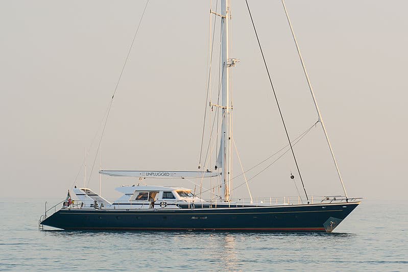 Sailing Yacht Unplugged