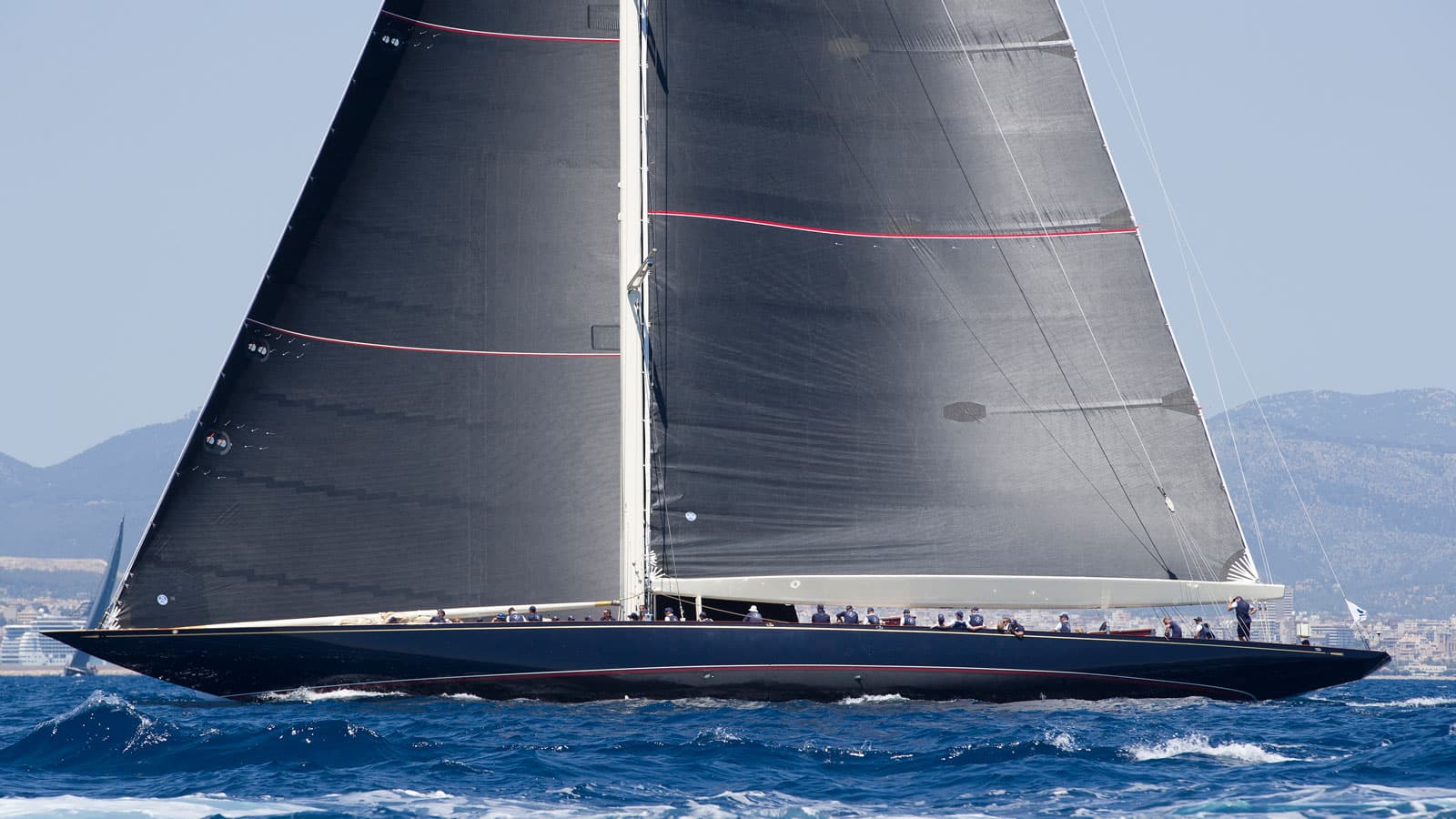 Sailing Yacht Velsheda
