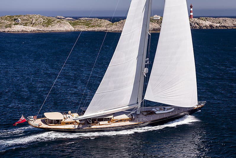 Sailing Yacht Wisp